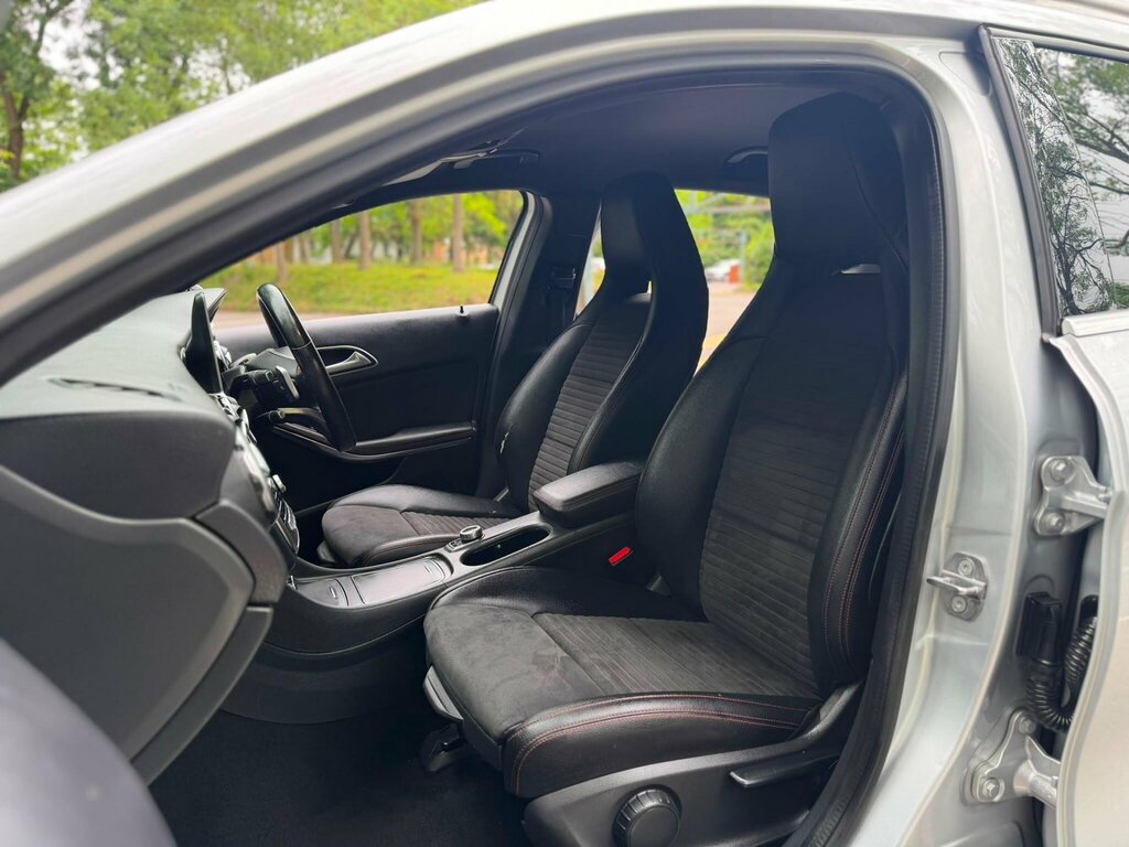 Mercedes-Benz GLA Class Suv Grey #15