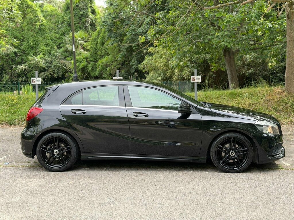 Mercedes-Benz A Class 1.5 A180d Amg Line 7G-dct Euro 6 Ss Black #3