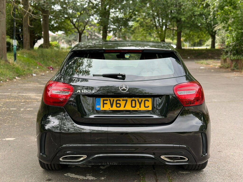 Mercedes-Benz A Class 1.5 A180d Amg Line 7G-dct Euro 6 Ss Black #5