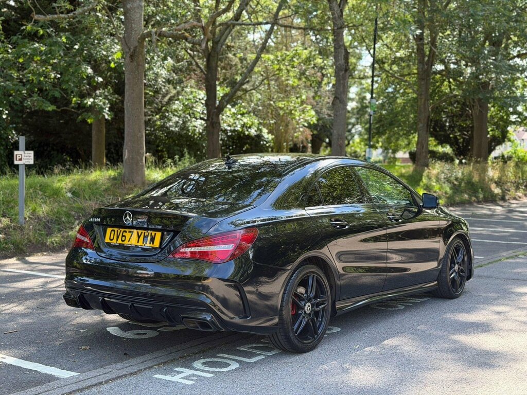 Mercedes-Benz CLA Class 1.6 Cla180 Amg Line Coupe Euro 6 Ss Black #3