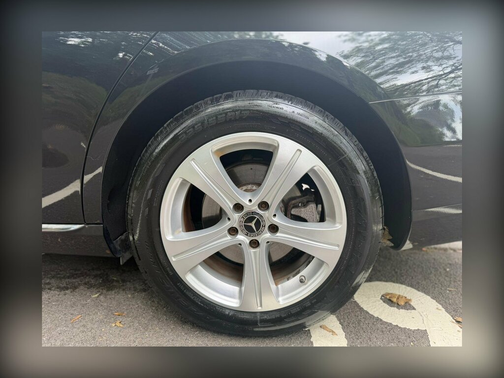 Mercedes-Benz E Class E220 Bluetec Amg Night Ed Premium 7G-tronic 20 White #27