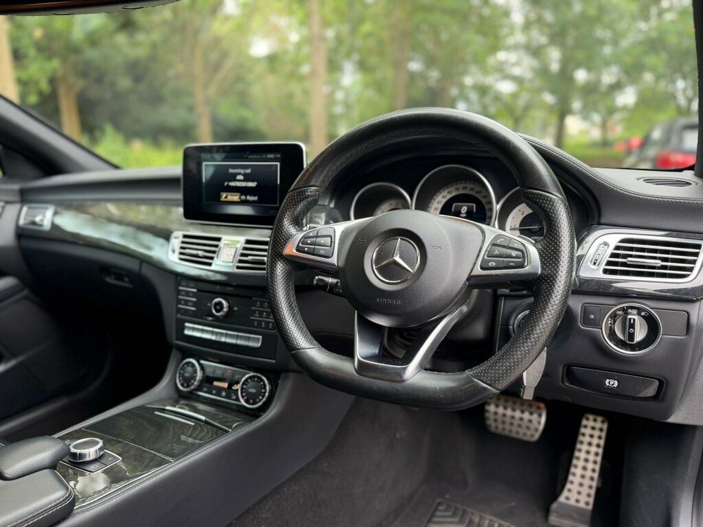 Mercedes-Benz CLS Saloon Black #11