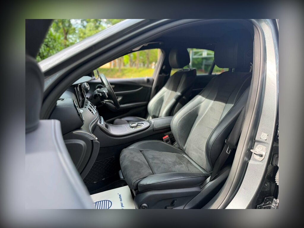 Mercedes-Benz E Class E 220 D Amg Line Blue #13