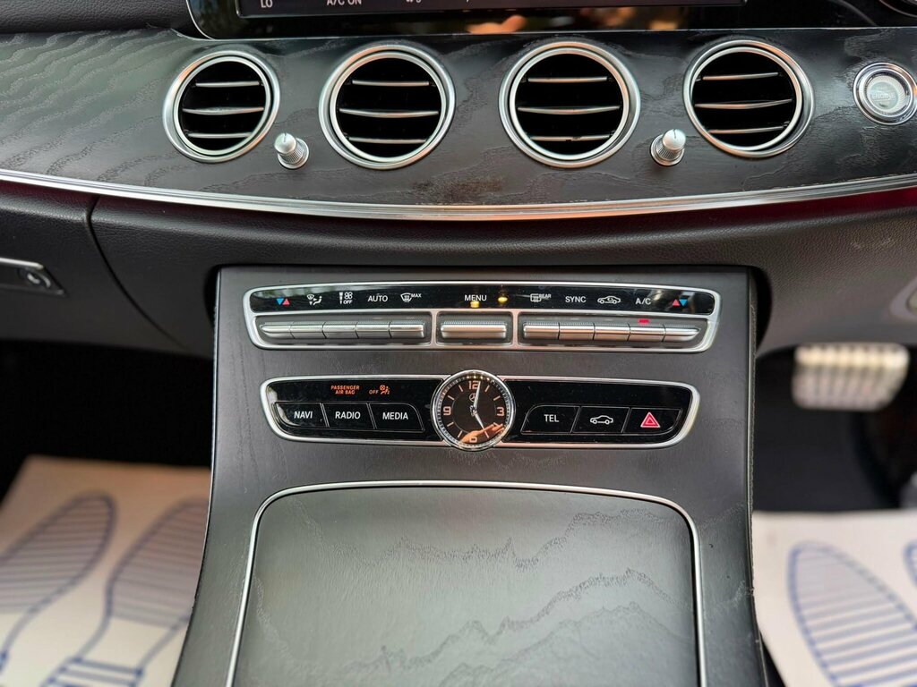 Mercedes-Benz E Class E 220 D Amg Line Blue #22