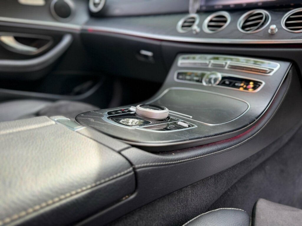 Mercedes-Benz E Class E 220 D Amg Line Blue #20