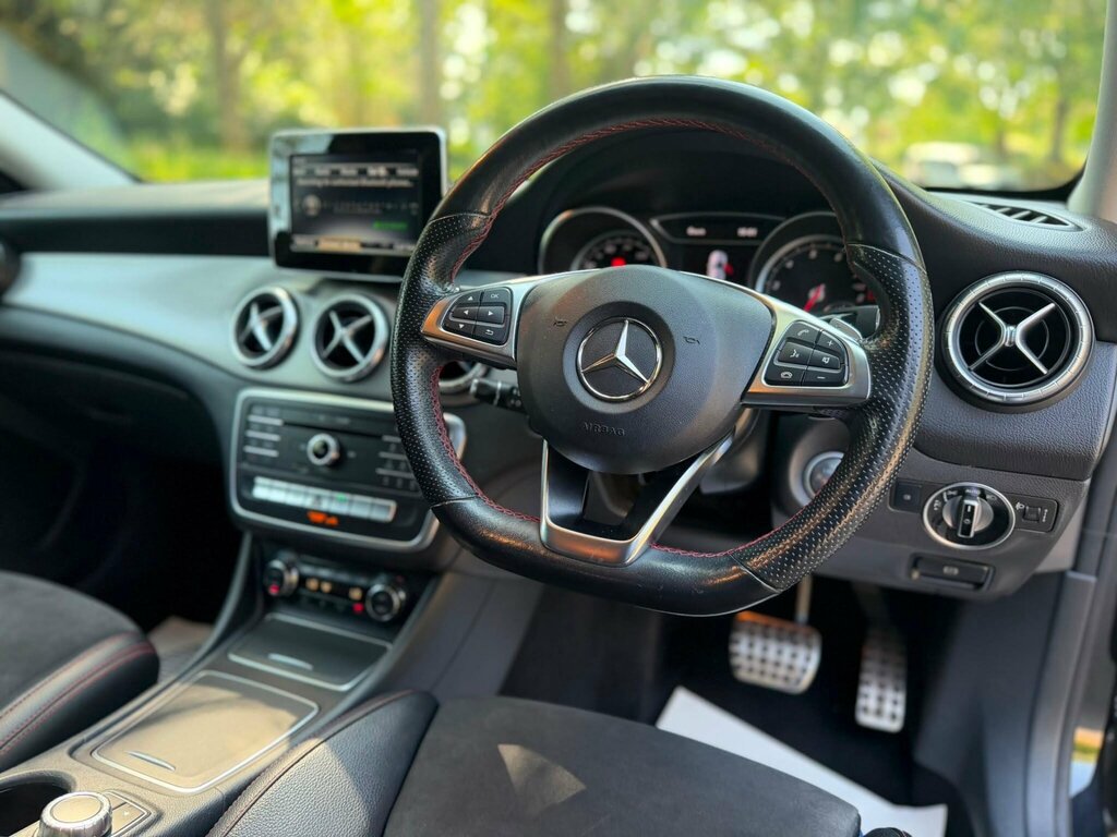 Mercedes-Benz CLA Class Cla 45 4Matic Tip Black #9