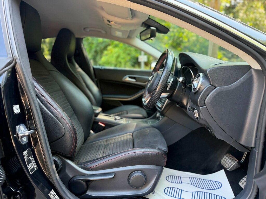 Mercedes-Benz CLA Class Cla 45 4Matic Tip Black #11