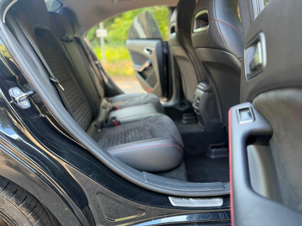 Mercedes-Benz CLA Class Cla 45 4Matic Tip Black #19