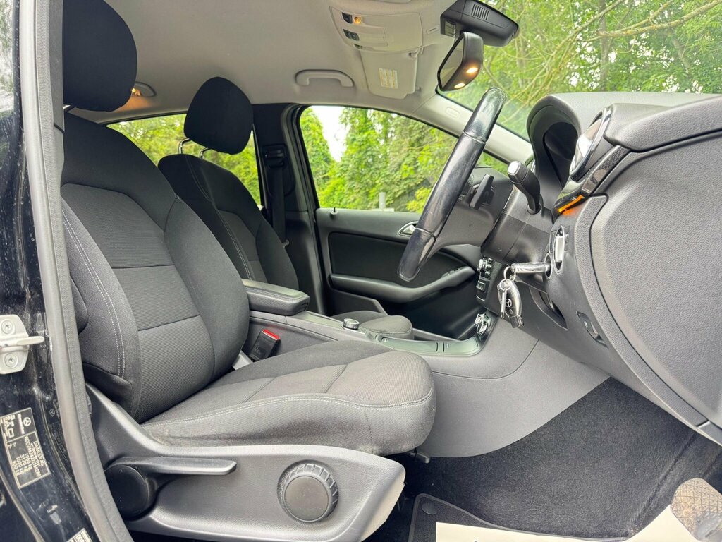 Mercedes-Benz B Class Sport Black #11