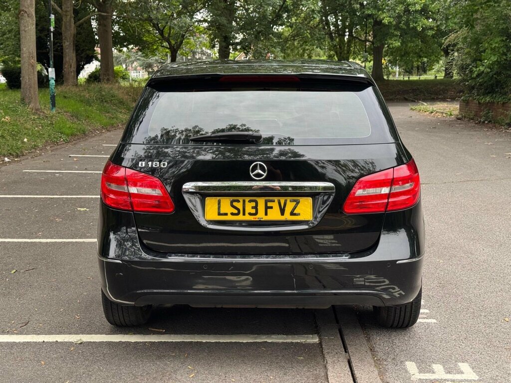 Mercedes-Benz B Class 1.6 B180 Blueefficiency Se 7G-dct Euro 5 Ss Black #4