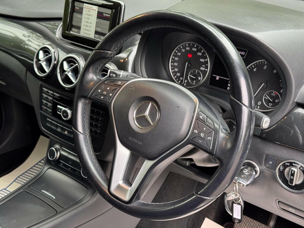 Mercedes-Benz B Class Sport Black #12