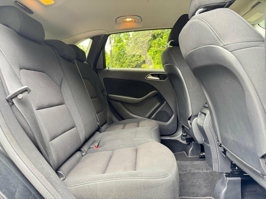 Mercedes-Benz B Class Sport Black #21