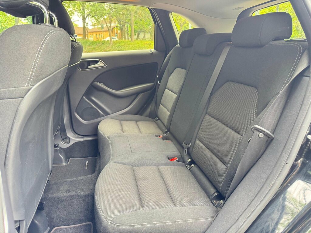 Mercedes-Benz B Class Sport Black #17