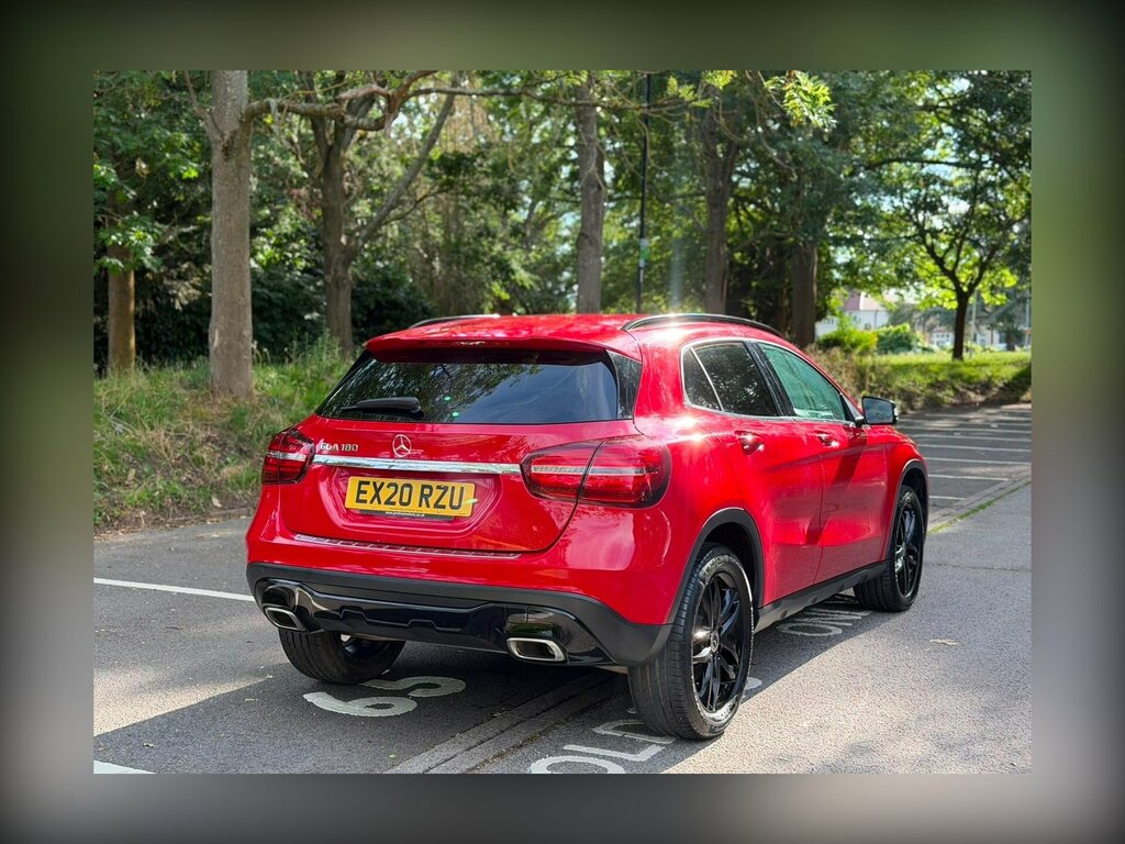 Mercedes-Benz GLA Class 1.6 Gla180 Urban Edition 7G-dct Euro 6 Ss Red #3