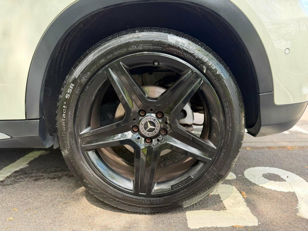 Mercedes-Benz GLA Class Gla 200D Sport Premium Plus Black #27
