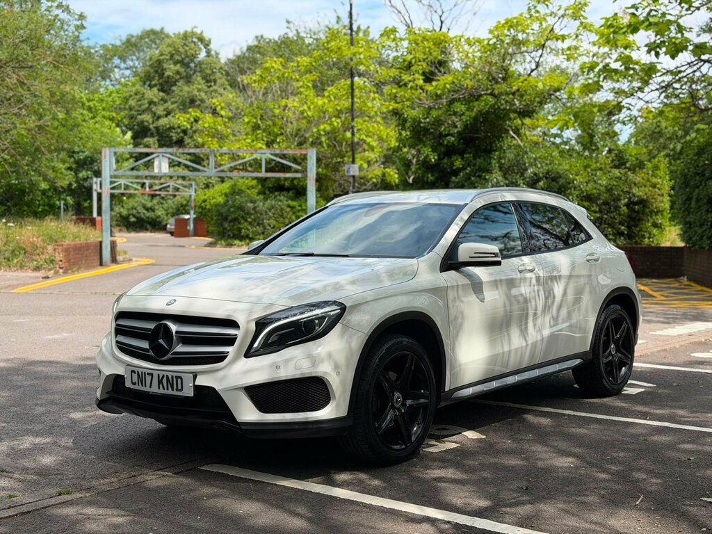 Mercedes-Benz GLA Class Gla 200D Sport Premium Plus Black #8