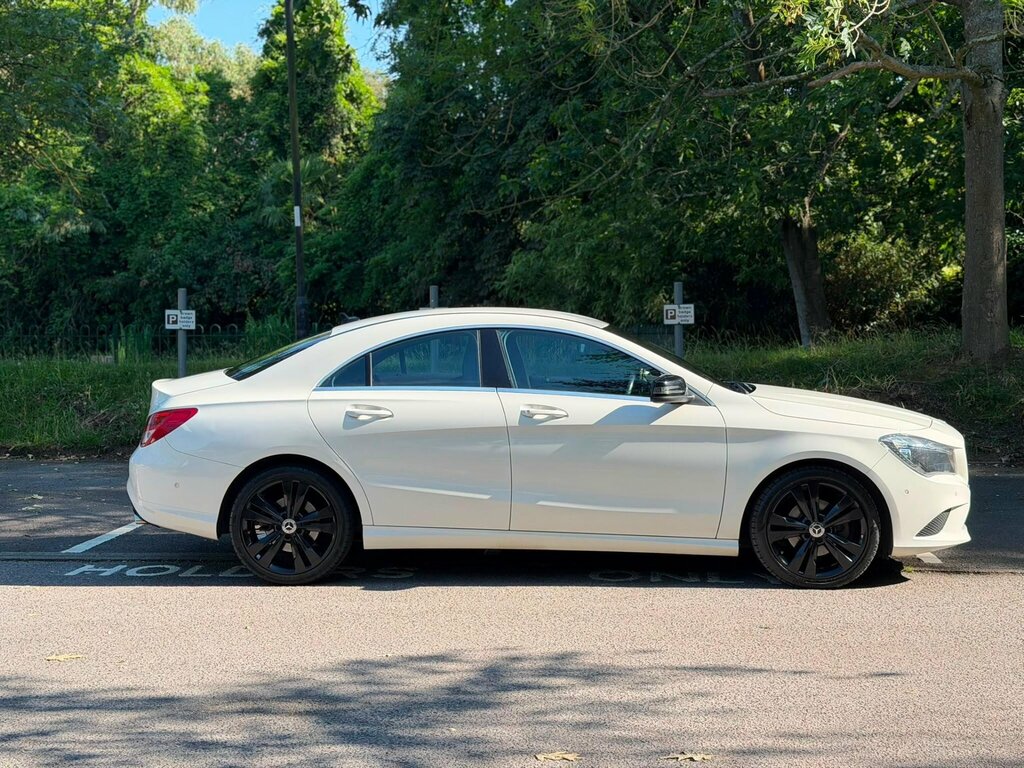 Mercedes-Benz CLA Class 2.1 Cla200d Sport Coupe Euro 6 Ss White #2