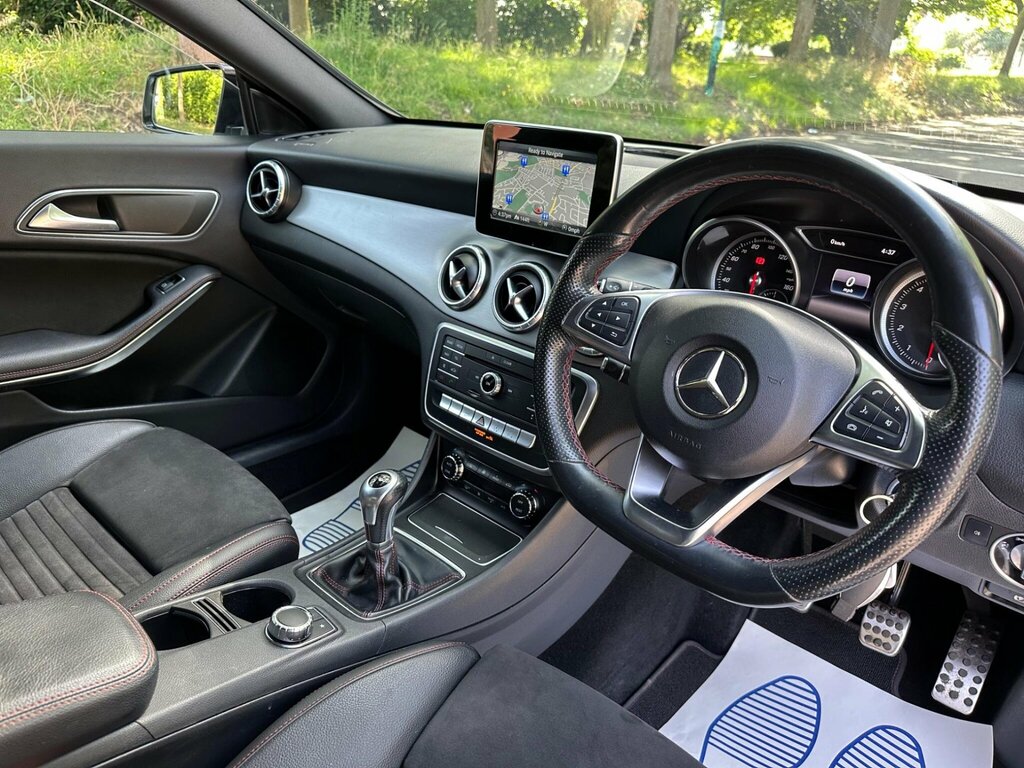 Mercedes-Benz CLA Class Cla 220D Amg Line 4Matic Tip  #12