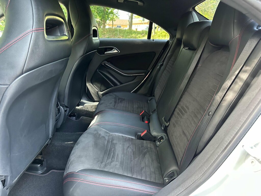 Mercedes-Benz CLA Class Cla 220D Amg Line 4Matic Tip  #19