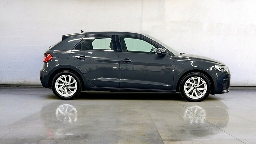 Audi A1 1.5 Tfsi 35 Sport Sportback S Tronic Eu Grey #4