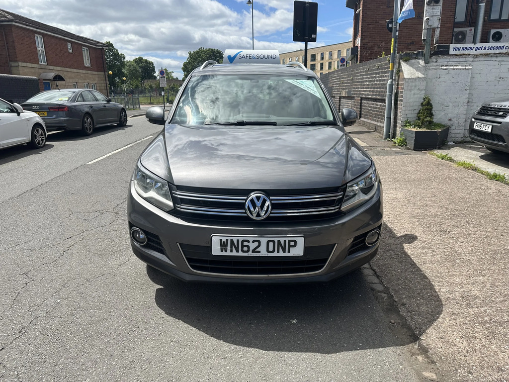 Volkswagen Tiguan Suv Grey #5