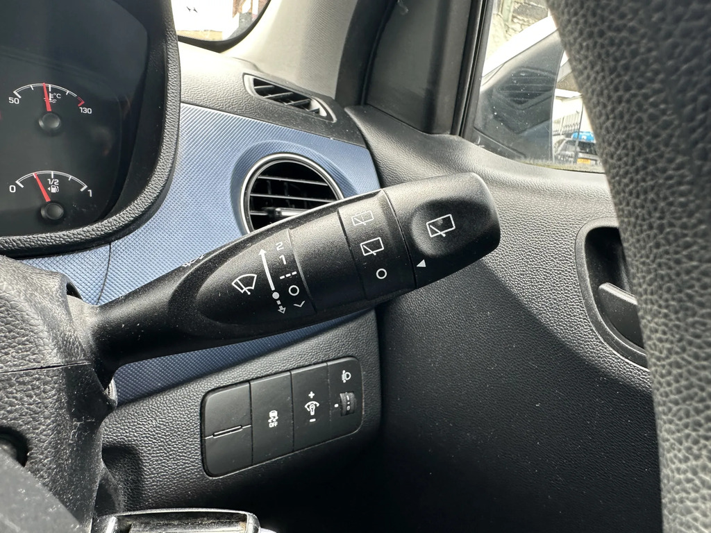 Hyundai I10 1.0 64 Bhp Se  #17