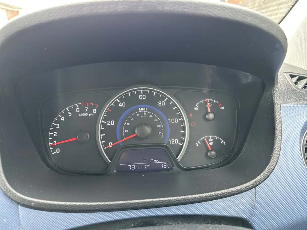Hyundai I10 1.0 64 Bhp Se  #11