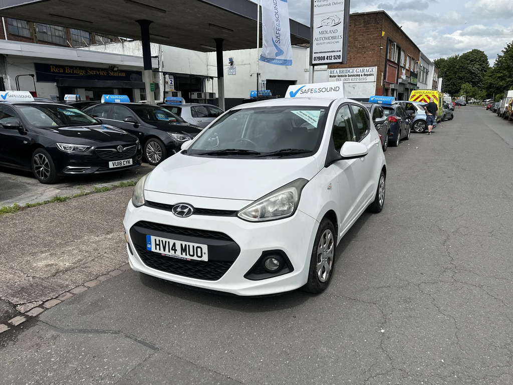 Hyundai I10 Hatchback White #5