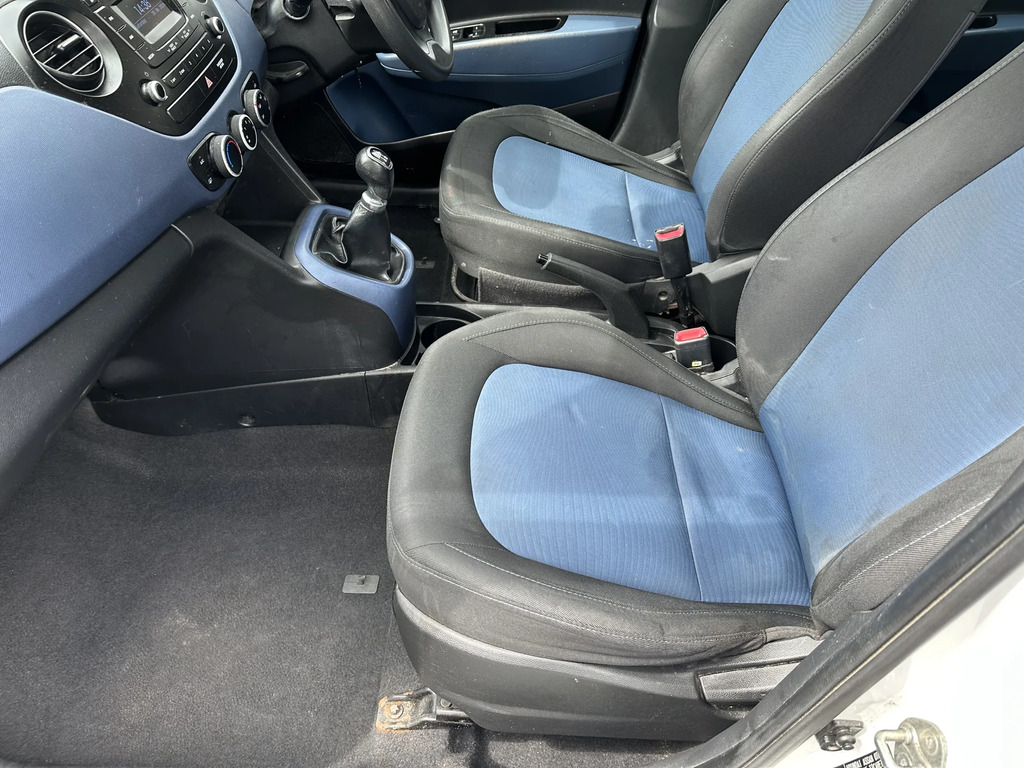 Hyundai I10 1.0 64 Bhp Se  #10