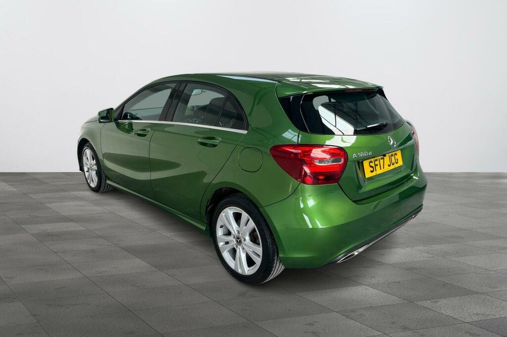 Mercedes-Benz A Class 1.5 A180d Sport Euro 6 Ss SF17JCG Green #5