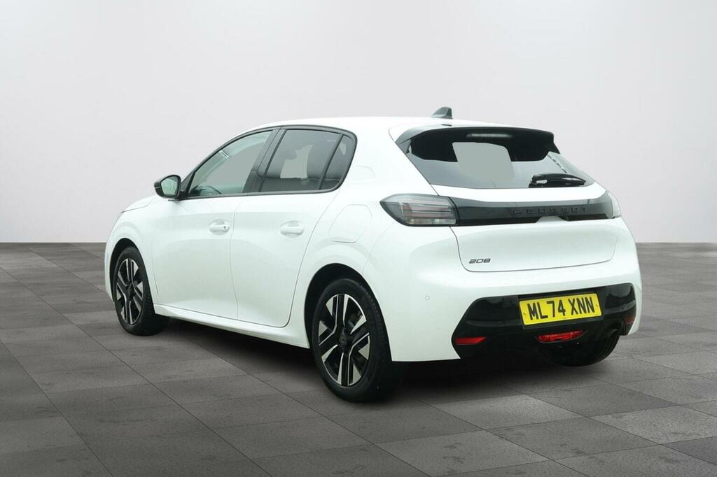 Peugeot 208 1.2 Puretech Allure Euro 6 Ss White #3