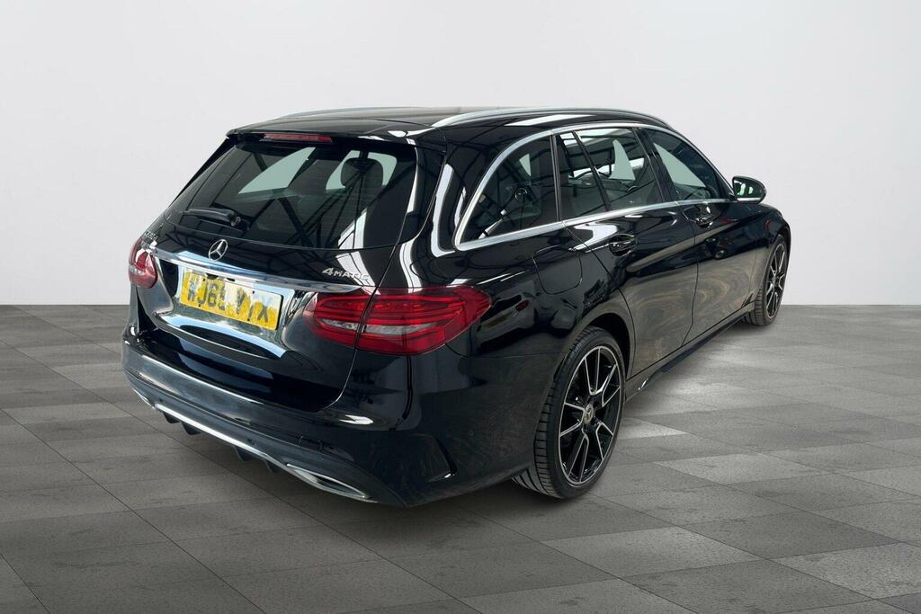 Mercedes-Benz C Class 2.0 C220d Amg Line G-tronic 4Matic Euro 6 Ss 5 WJ69YTX Black #3