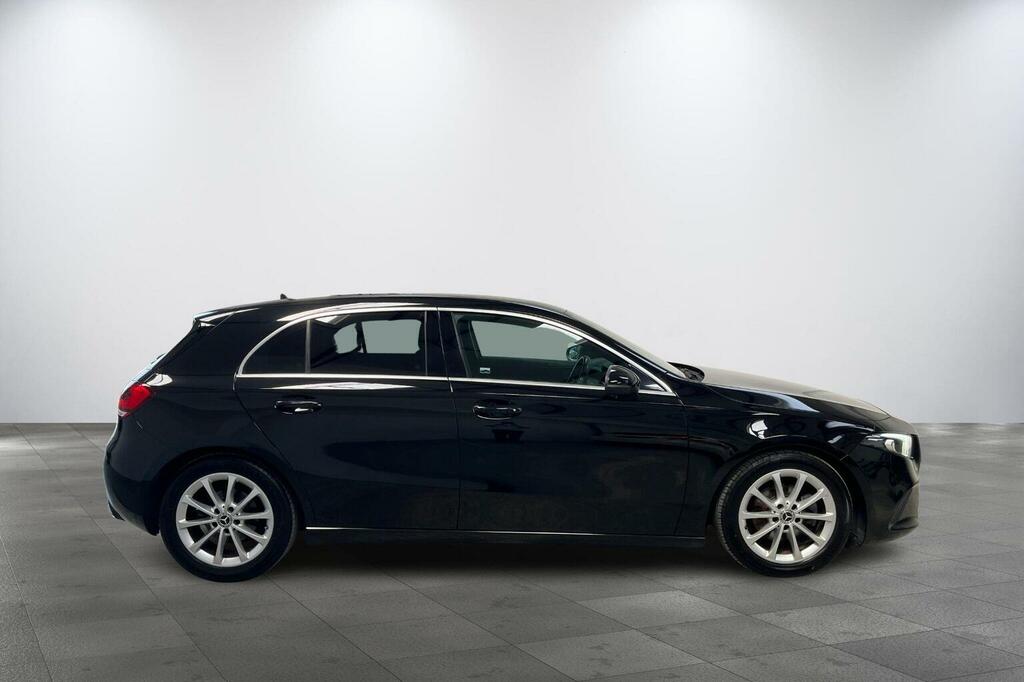 Mercedes-Benz A Class 1.5 A180d Sport 7G-dct Euro 6 Ss LP68RFF Black #2
