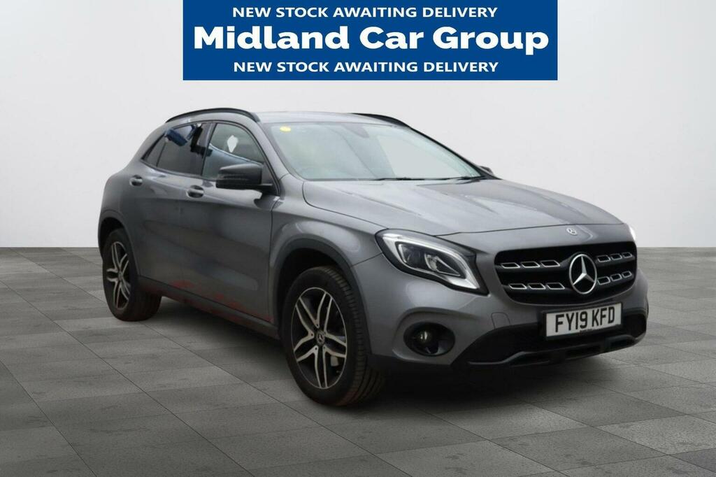 Mercedes-Benz GLA Class 1.6 Gla180 Urban Edition Euro 6 Ss Grey