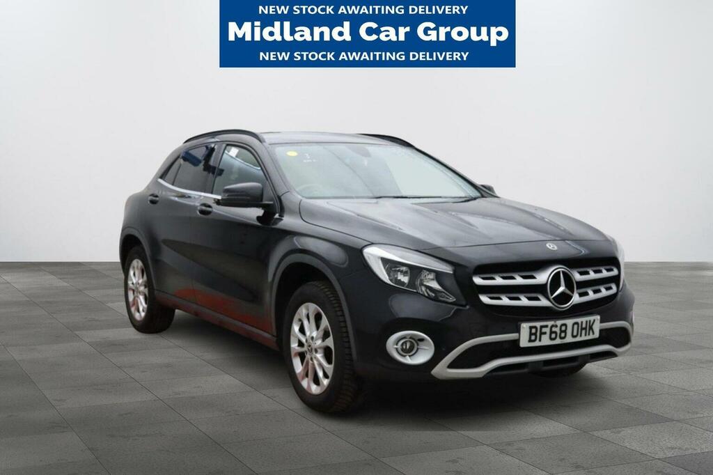 Mercedes-Benz GLA Class 1.6 Gla200 Se Executive Euro 6 Ss Black