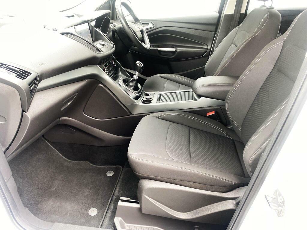 Ford Kuga 1.5T Ecoboost Zetec Euro 6 S S White #6