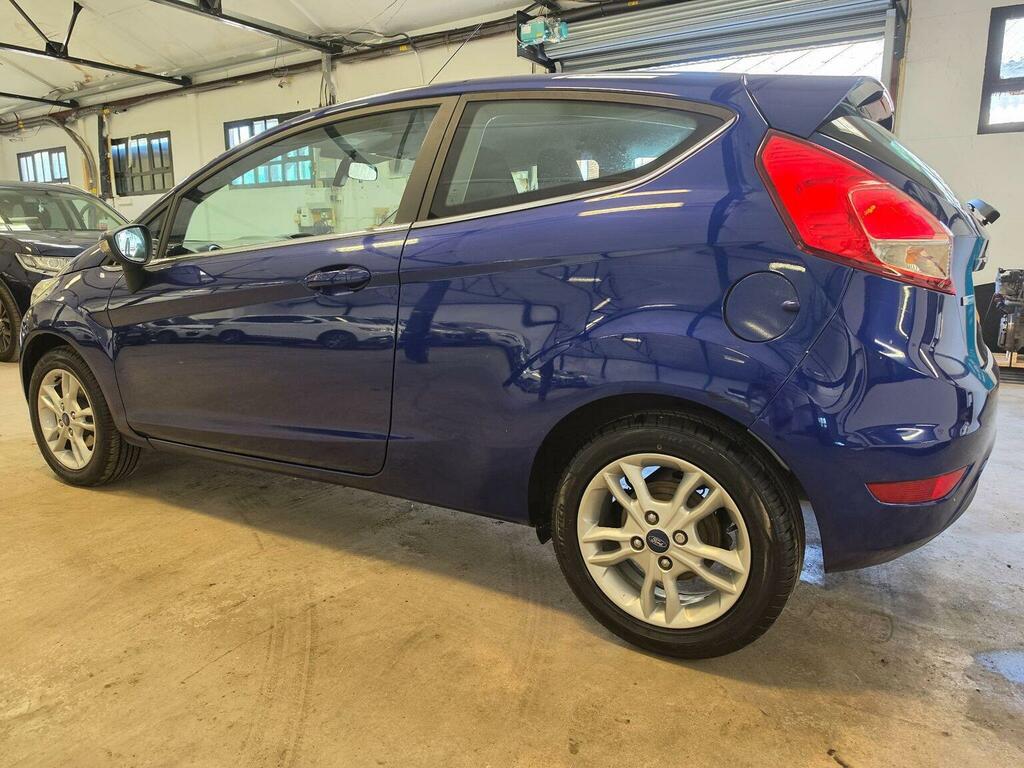 Ford Fiesta Hatchback 1.0T Ecoboost Zetec Euro 5 Ss 20 Blue #4