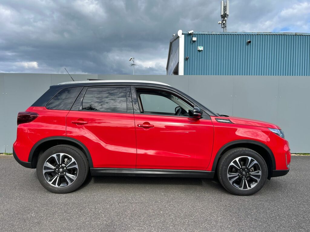 Suzuki Vitara Vitara Estate Red #4