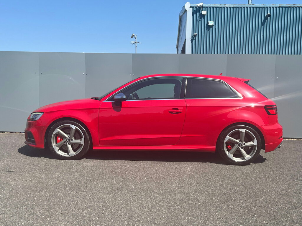 Audi S3 2.0 Tfsi Hatchback 5 Seat S Tronic Quattro Dsg Red #4