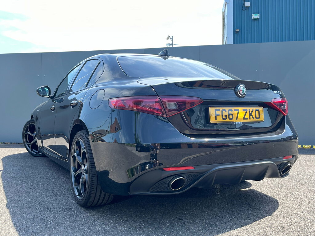 Alfa Romeo Giulia 2.0T Veloce Saloon Euro 6 Ss 2 Black #4