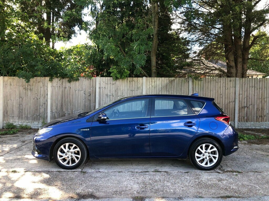 Toyota Auris 1.8 Vvt-h Icon Tech Cvt Euro 6 Ss Blue #2
