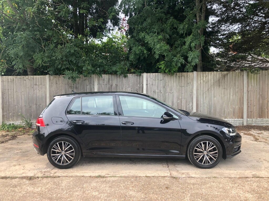Volkswagen Golf 1.4 Tsi Se Euro 6 Ss SG18PHZ Black #2
