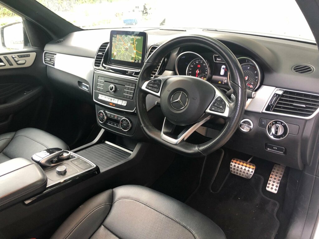 Mercedes-Benz GLE Class 250D 2.1 4Matic Black #14