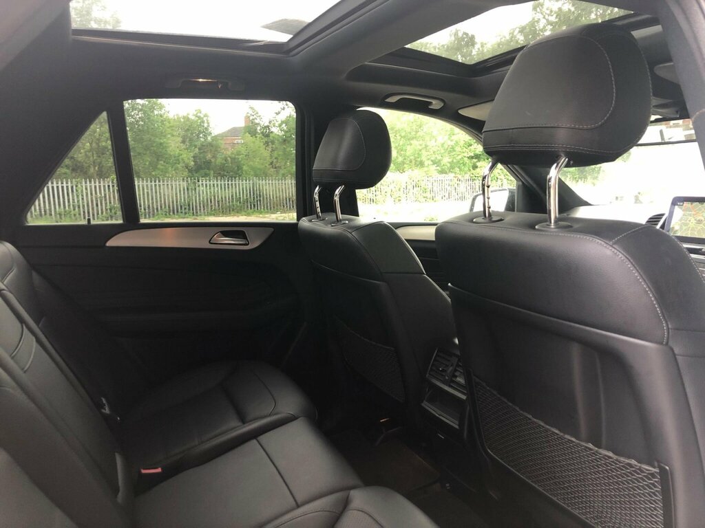 Mercedes-Benz GLE Class 250D 2.1 4Matic Black #16