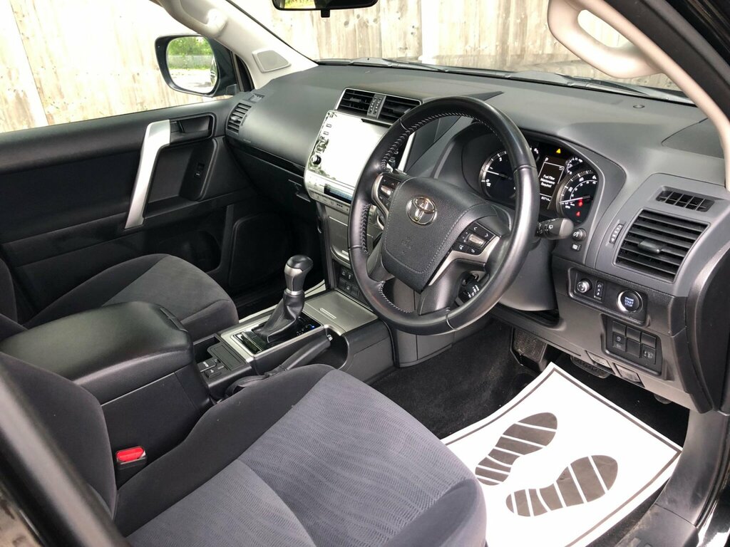 Toyota Land Cruiser Active Com A Grey #12