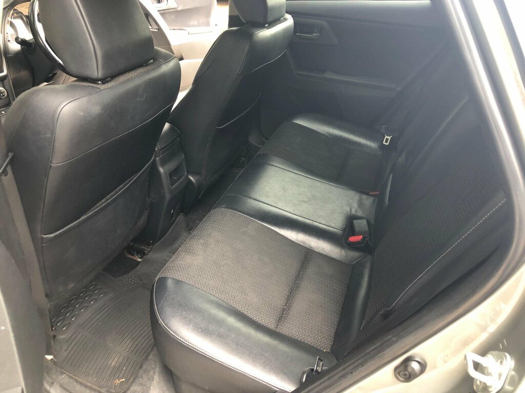 Toyota Auris Hatchback Black #14