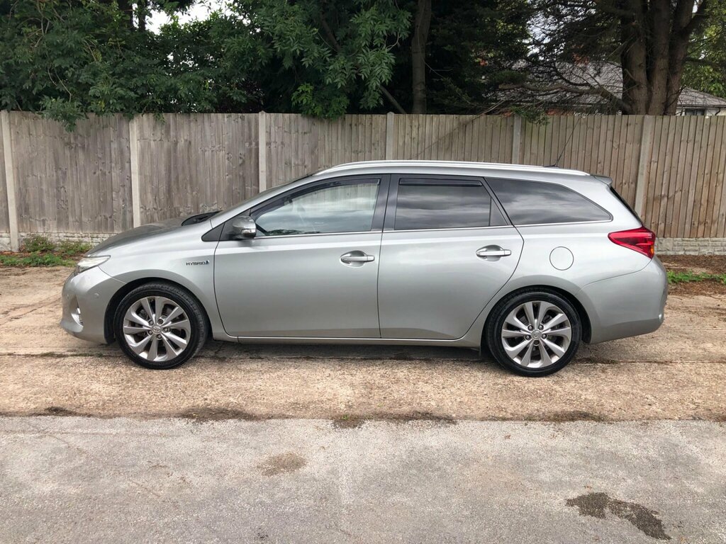 Toyota Auris 1.8 Vvt-h Excel Touring Sports Cvt Euro 5 Ss Grey #3
