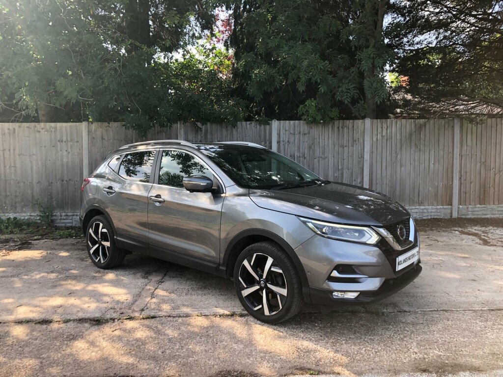 Nissan Qashqai 1.3 Dig-t Tekna Euro 6 Ss AJ19CVP Grey #4