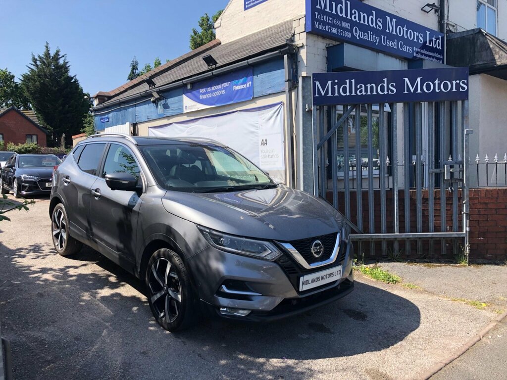 Nissan Qashqai 1.3 Dig-t Tekna Euro 6 Ss AJ19CVP Grey