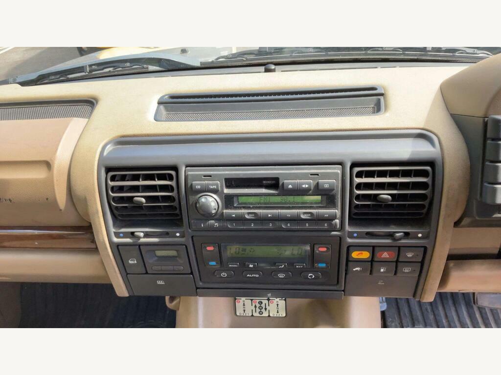 Land Rover Discovery Gs Grey #13